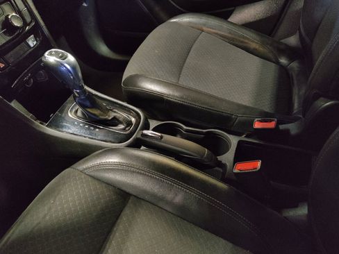 Used 2020 Buick Encore Preferred w/ Safety Package FWD image 26