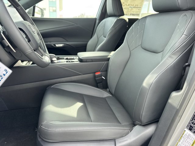New 2026 Lexus RX 350h w/ Convenience Package AWD/4WD image 11
