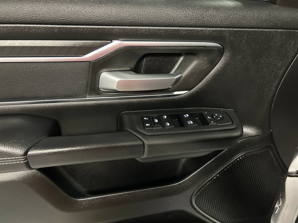 Used 2025 RAM 1500 Big Horn AWD/4WD image 14