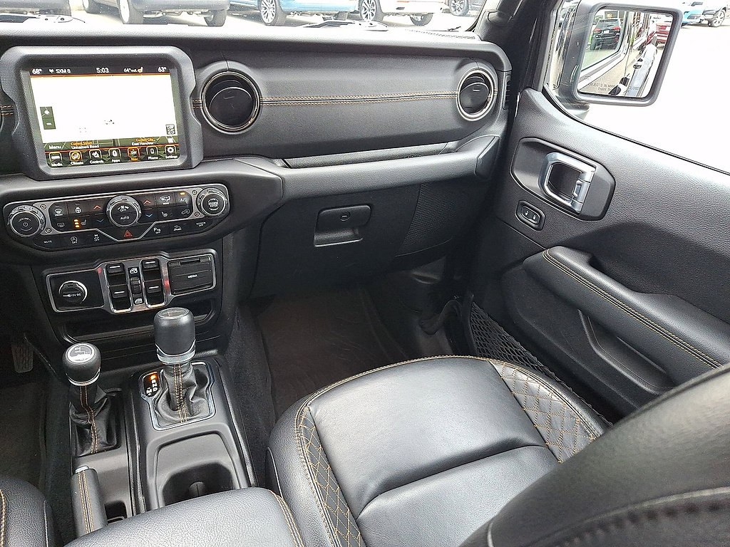 Used 2023 Jeep Gladiator Overland AWD/4WD image 11