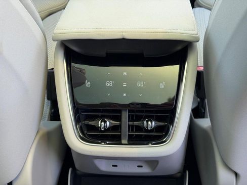 New 2026 Volvo EX90 Ultra AWD/4WD image 9