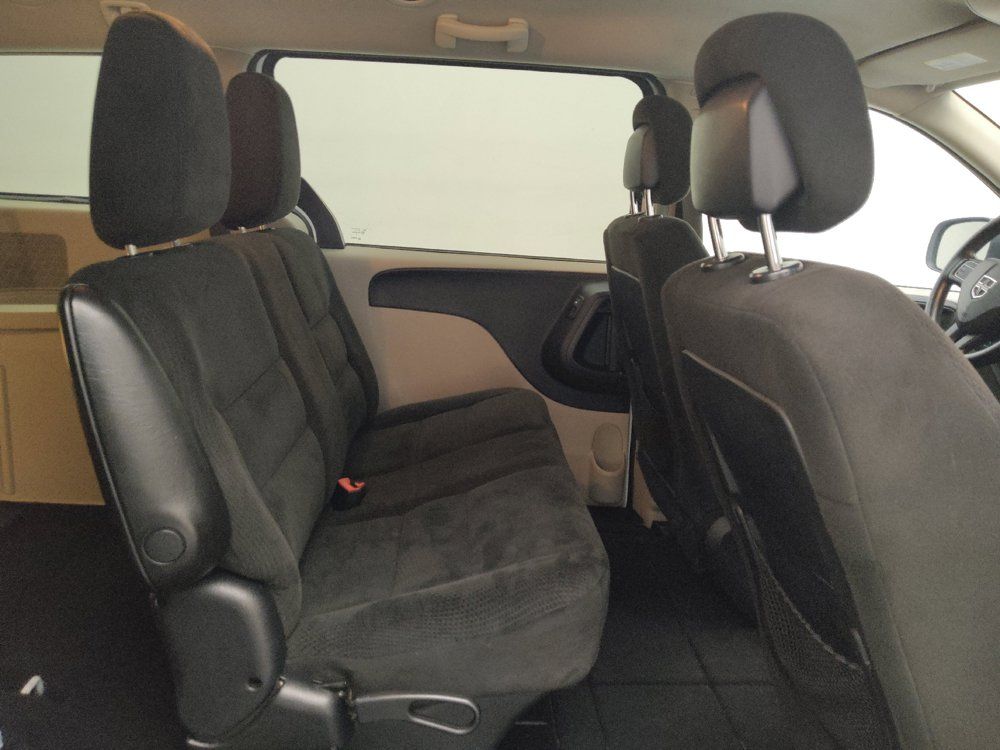 Used 2017 Dodge Grand Caravan SE w/ Power Window Group FWD image 19