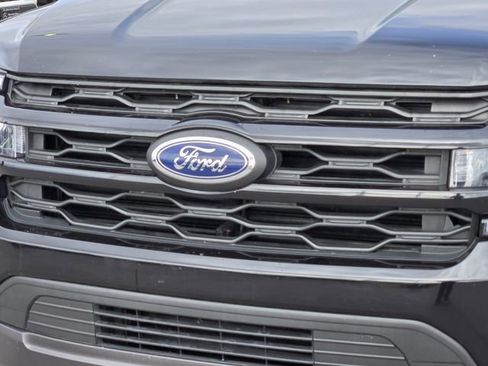 Used 2023 Ford Expedition Max XLT image 39
