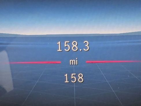 Used 2026 Mercedes-Benz GLC 300 image 11