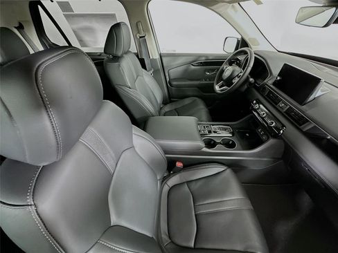 New 2025 Honda Pilot EX-L image 28