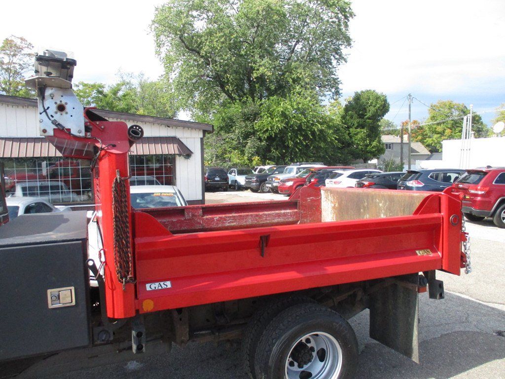 Used 2012 GMC Sierra 3500 W/T RWD image 5