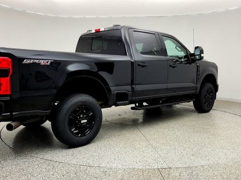 Used 2024 Ford F250 XLT w/ XLT Premium Package AWD/4WD image 5
