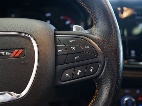 Used 2023 Dodge Durango R/T w/ Hemi Orange Plus Package image 36