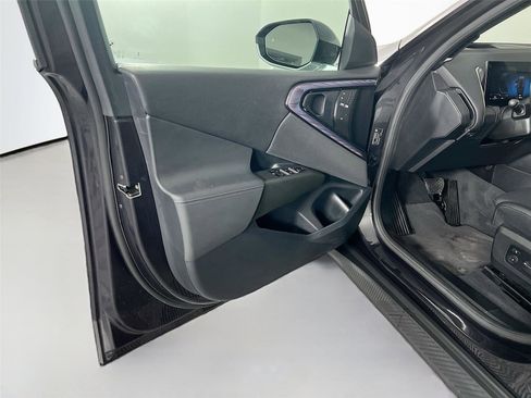 Certified 2025 BMW X3 xDrive30i w/ Premium Package image 16