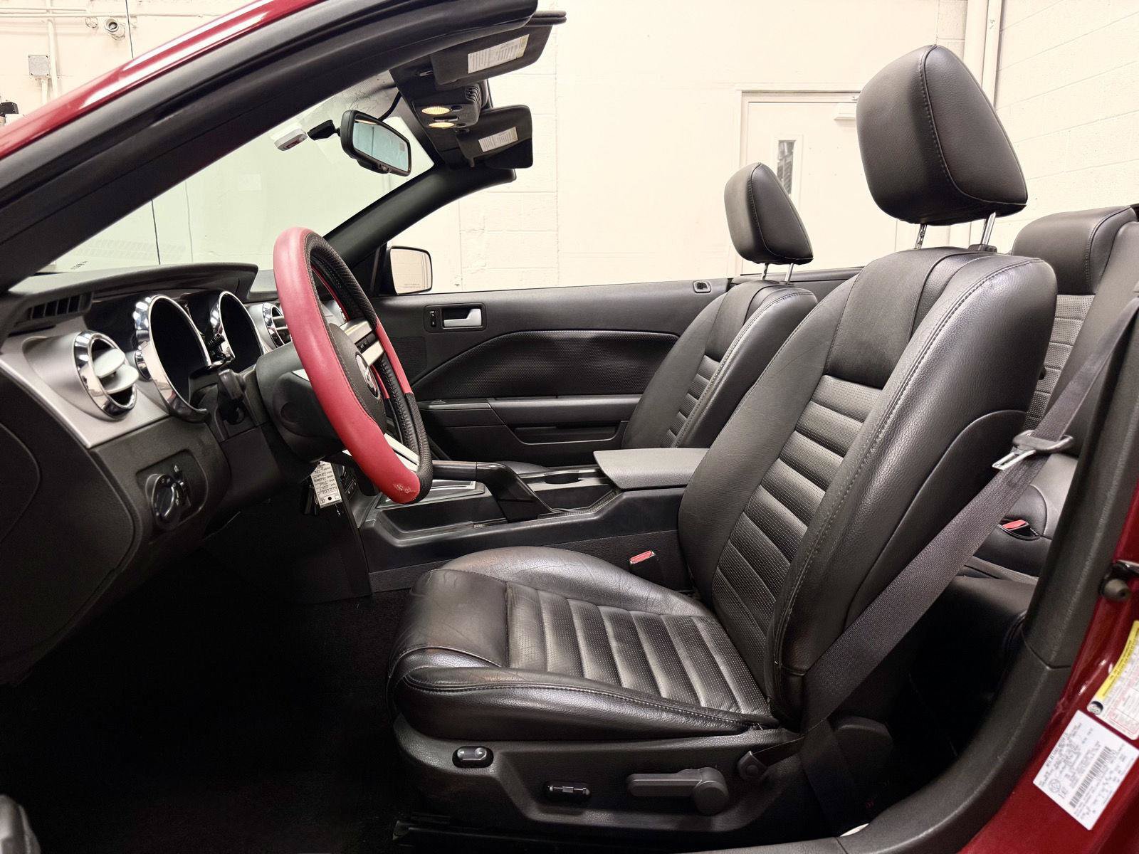 Used 2007 Ford Mustang GT RWD image 21