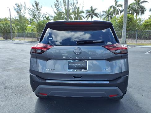 Certified 2023 Nissan Rogue SV image 13