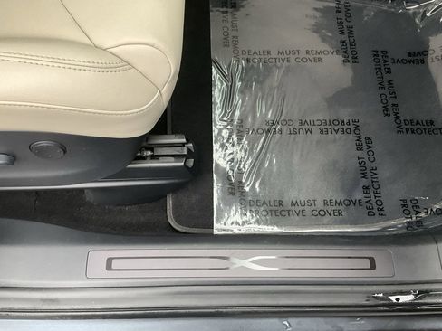 Used 2017 Tesla Model X 75D image 61