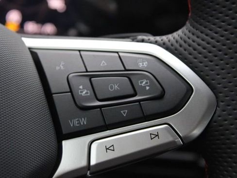 New 2026 Volkswagen GTI SE FWD image 21
