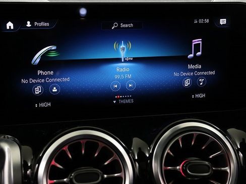 Certified 2023 Mercedes-Benz GLB 250 4MATIC image 19