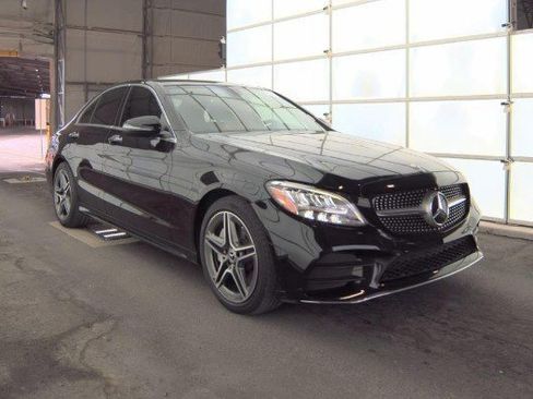 Used 2020 Mercedes-Benz C 300 4MATIC Sedan image 2