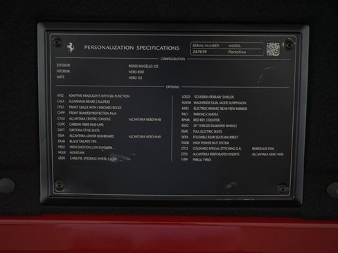 Used 2019 Ferrari Portofino RWD image 27