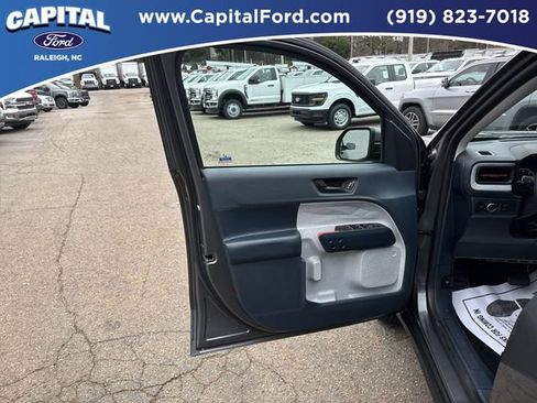 Certified 2022 Ford Maverick XLT w/ XLT Luxury Package image 20