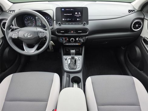Certified 2023 Hyundai Kona SE image 22