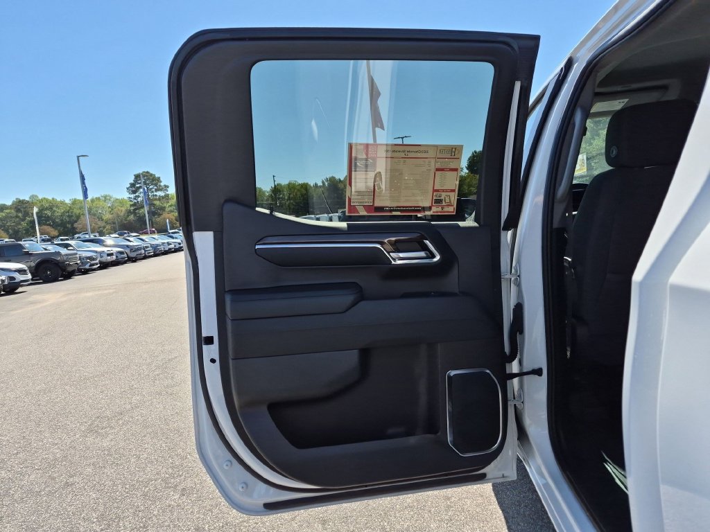 Certified 2023 Chevrolet Silverado 1500 LT AWD/4WD image 39