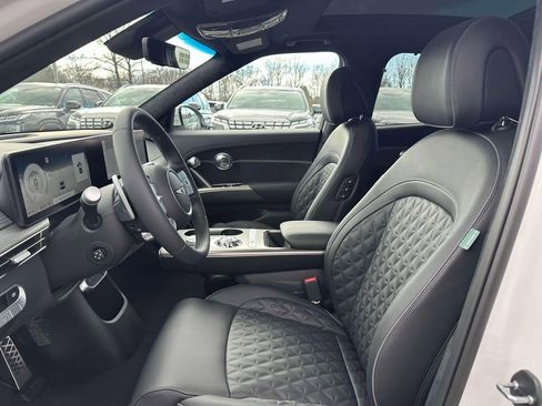 New 2024 Genesis GV60 Performance AWD/4WD image 15
