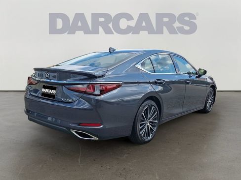 Used 2025 Lexus ES 350 w/ Premium Package FWD image 6