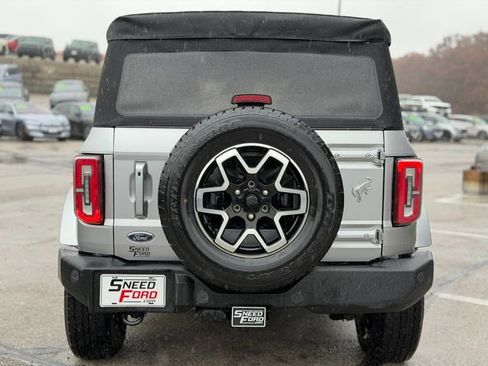 Used 2021 Ford Bronco Outer Banks image 5