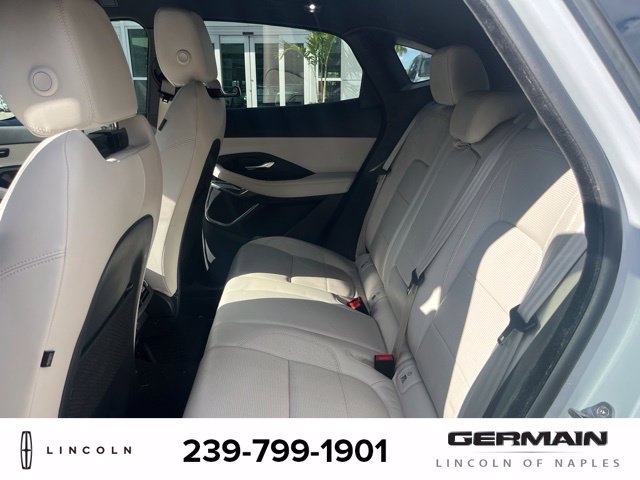 Used 2019 Jaguar E-PACE R-Dynamic SE AWD/4WD image 14