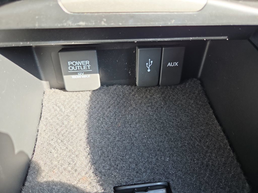 Used 2017 Acura RDX w/ Technology Package AWD/4WD image 37