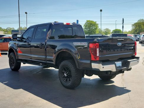 Used 2022 Ford F250 Lariat w/ Tremor Off-Road Package AWD/4WD image 4