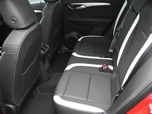 New 2025 Buick Envision Sport Touring image 11