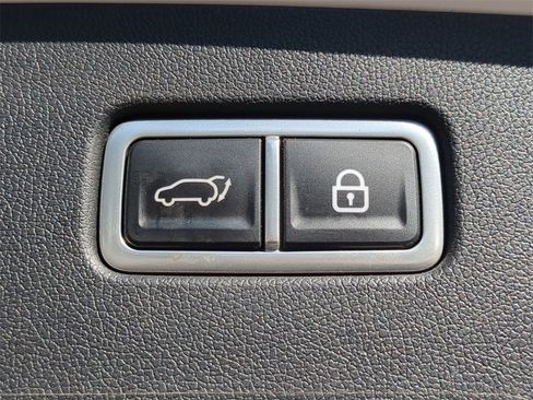 Used 2022 Kia Sorento X-Line EX image 10