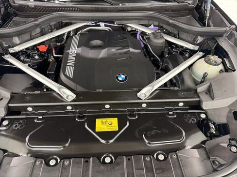 Used 2026 BMW X5 xDrive40i w/ Premium Package image 43