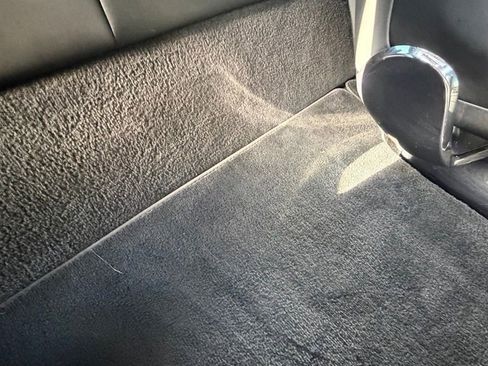 Used 2020 Tesla Model X Long Range image 94