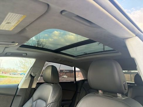 Used 2019 Audi Q8 Prestige image 20