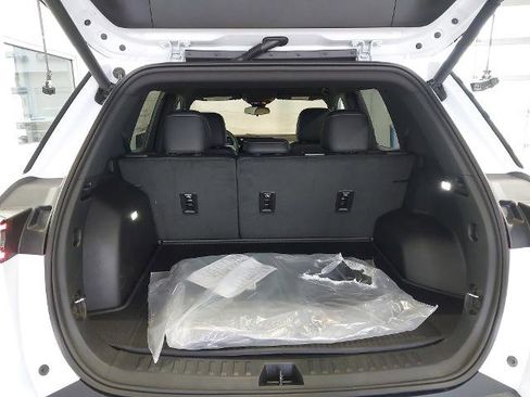 New 2026 Chevrolet Equinox ACTIV w/ Convenience Package III image 27