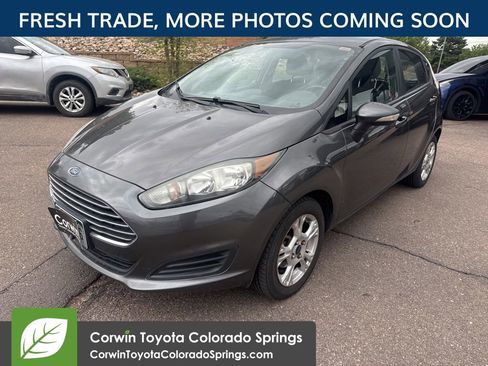 Used 2016 Ford Fiesta SE FWD image 3