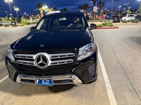 Used 2019 Mercedes-Benz GLS 450 4MATIC image 2