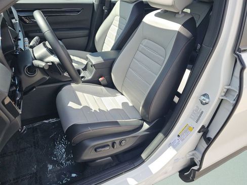 Certified 2026 Honda CR-V Sport Touring image 8
