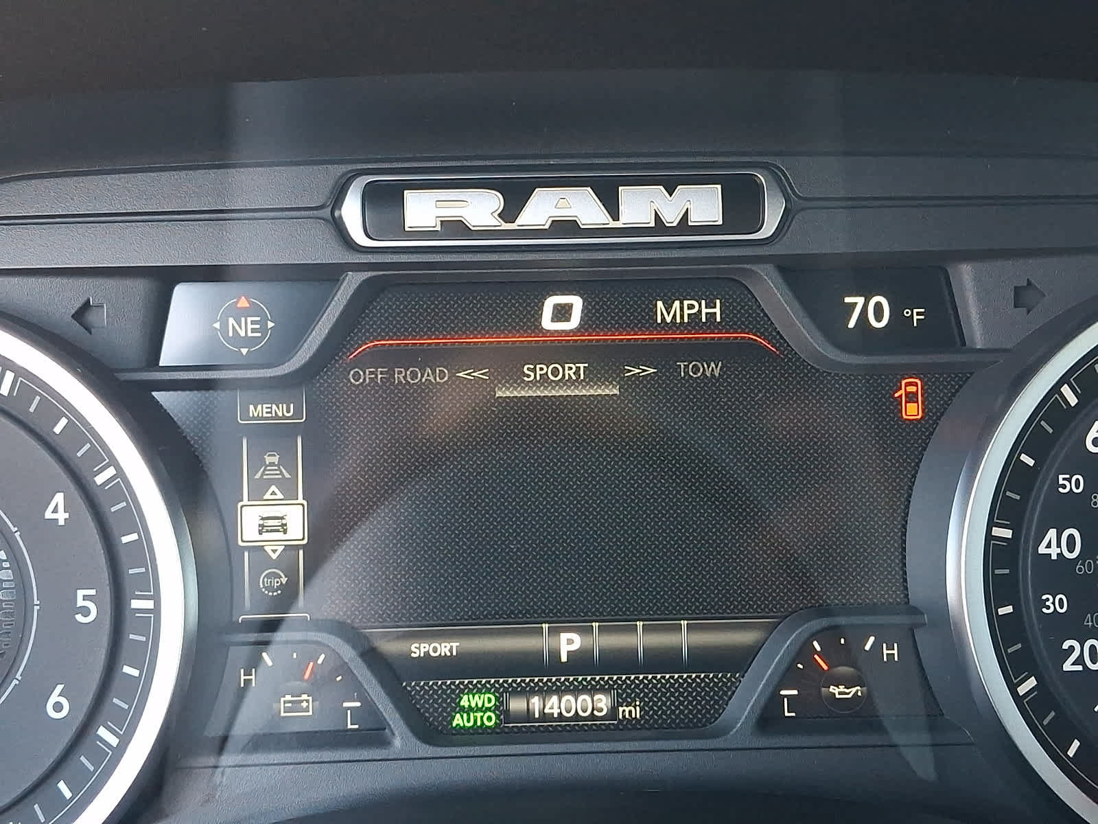 Used 2026 RAM 1500 Laramie w/ Bed Utility Group AWD/4WD image 29