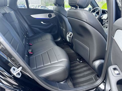 Certified 2022 Mercedes-Benz GLC 300 image 33