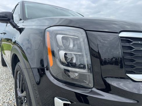 Used 2022 Kia Telluride SX w/ Towing Package AWD/4WD image 9