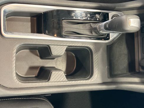 Used 2025 Nissan Sentra SV image 15