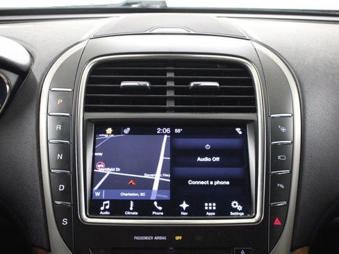 Used 2016 Lincoln MKX Reserve w/ Luxury Package AWD/4WD image 11