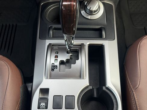 Used 2021 Toyota 4Runner Limited image 25