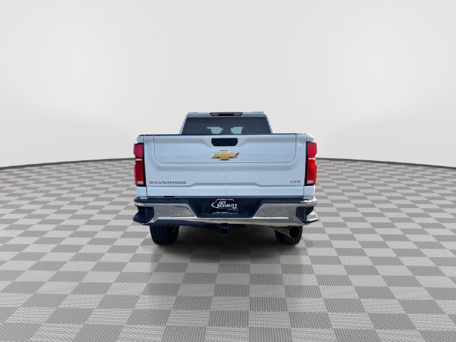 Used 2026 Chevrolet Silverado 2500 LTZ w/ LTZ Convenience Package AWD/4WD image 12