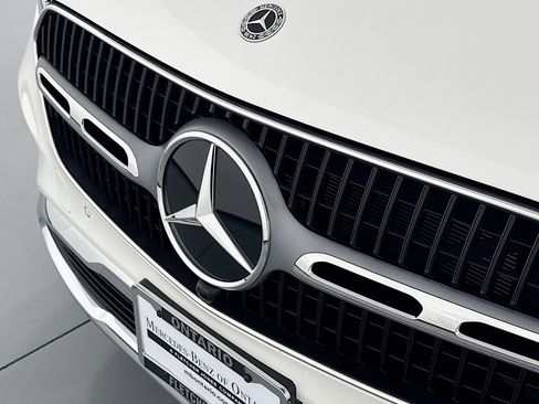 New 2026 Mercedes-Benz GLC 300 image 12