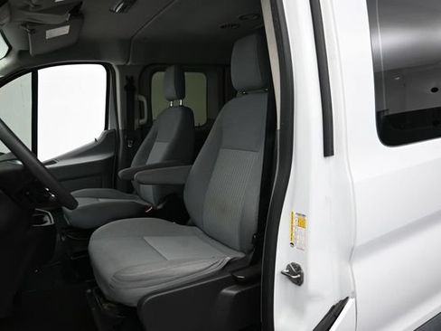 Used 2015 Ford Transit 150 XLT RWD image 12