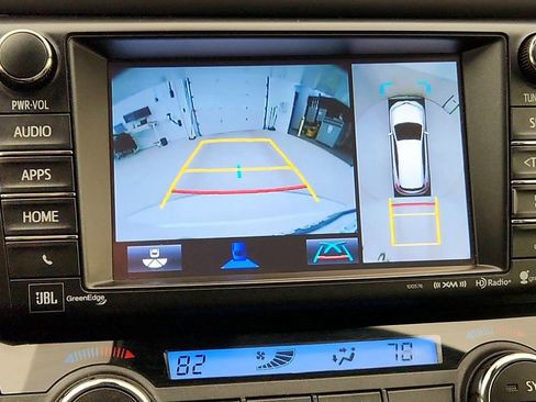 Used 2018 Toyota RAV4 Limited image 20