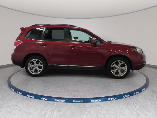 Used 2017 Subaru Forester 2.5i Touring AWD/4WD image 5