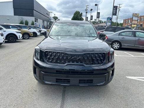 Used 2025 Kia Telluride EX X-Line AWD/4WD image 2